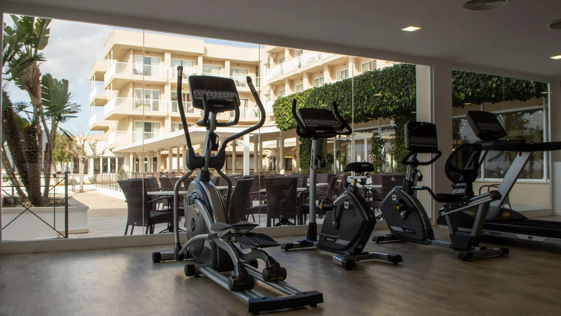 Minura Sur Menorca Hotel Punta Prima   Punta Prima (Menorca)