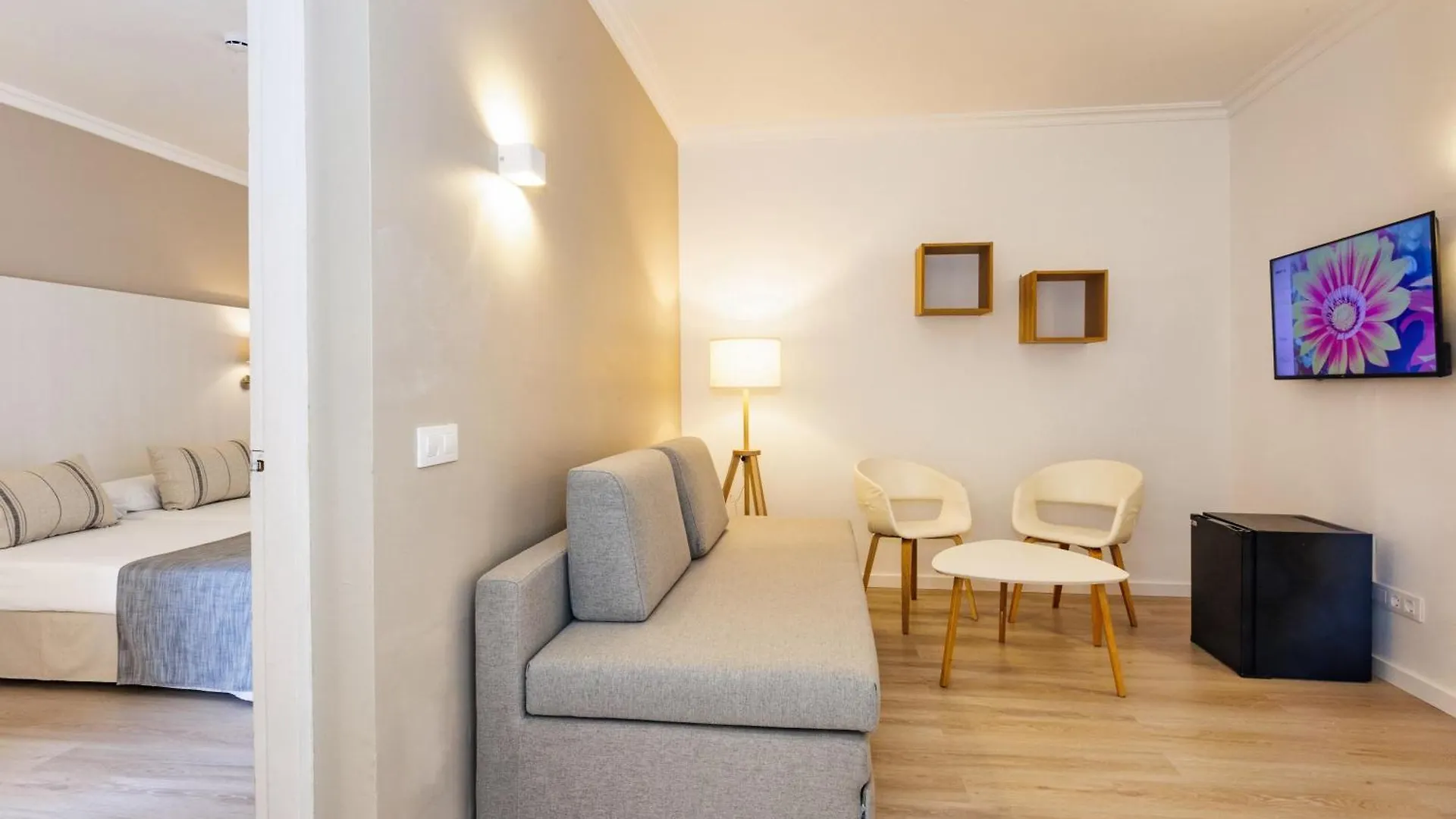Hotel Minura Sur Menorca Punta Prima   Punta Prima (Menorca)