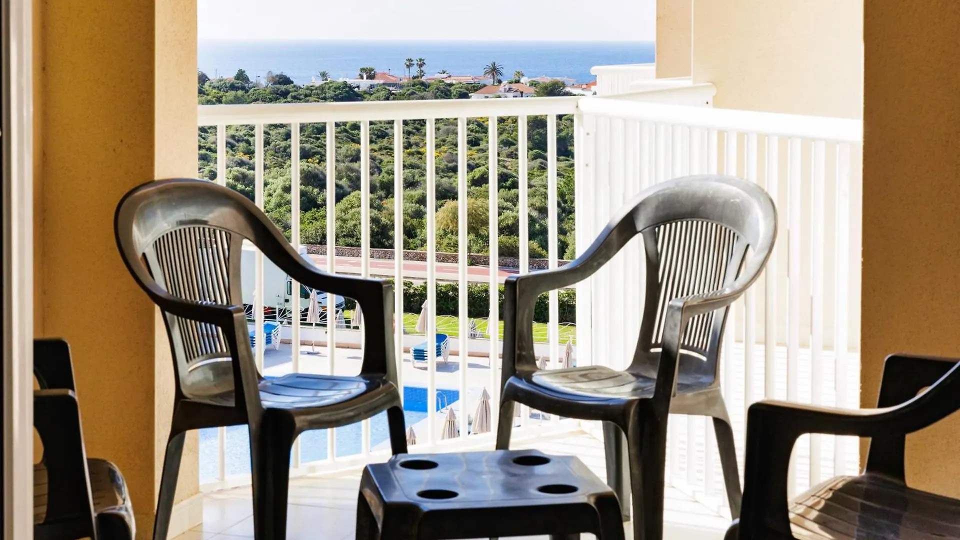 Minura Sur Menorca Hotel Punta Prima  4*, Punta Prima (Menorca)