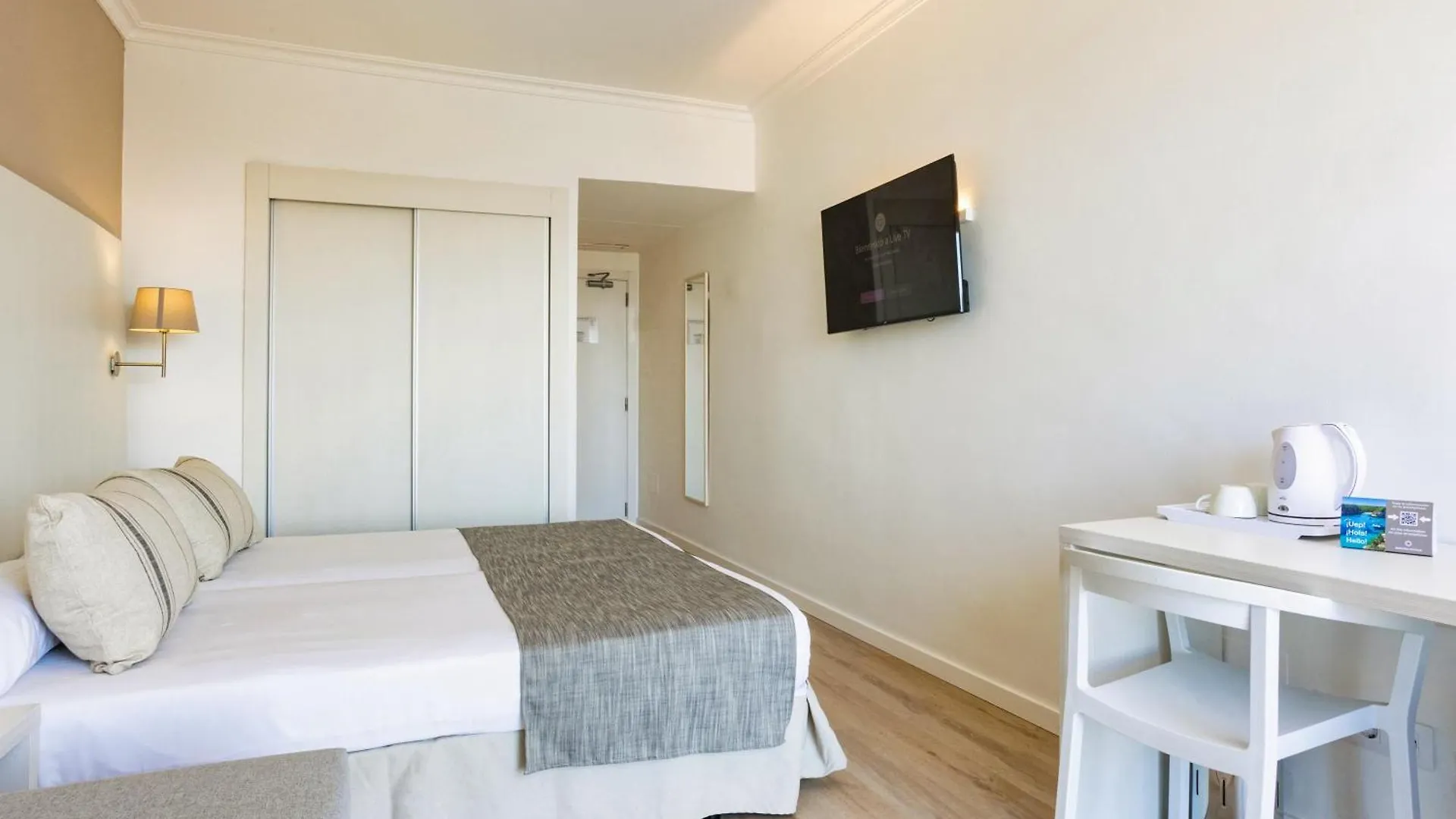 Minura Sur Menorca Hotel Punta Prima  Spain